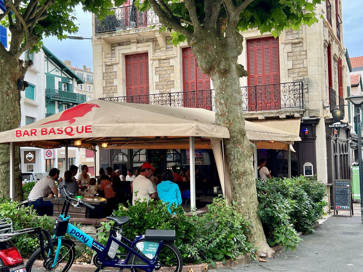 french-apero-biarritz