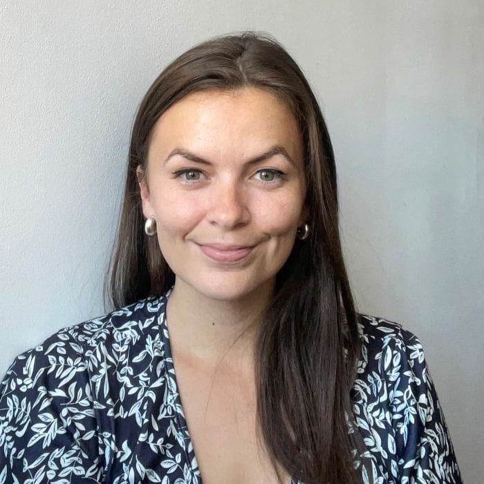 french-teacher-online-elise